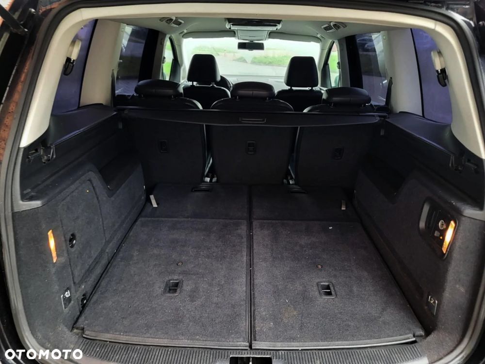 Volkswagen Sharan 2.0 TDI Highline DSG - 13