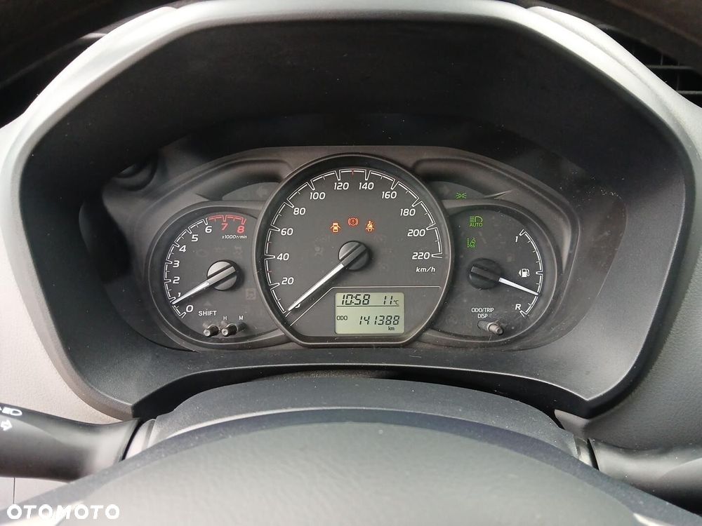 Toyota Yaris - 27