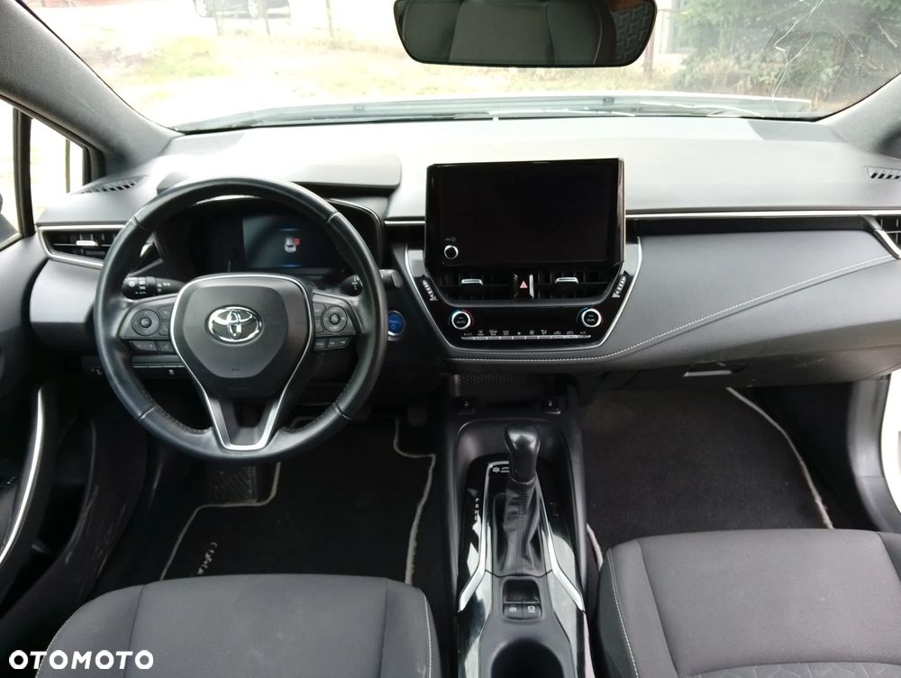 Toyota Corolla 1.8 Business Edition - 15