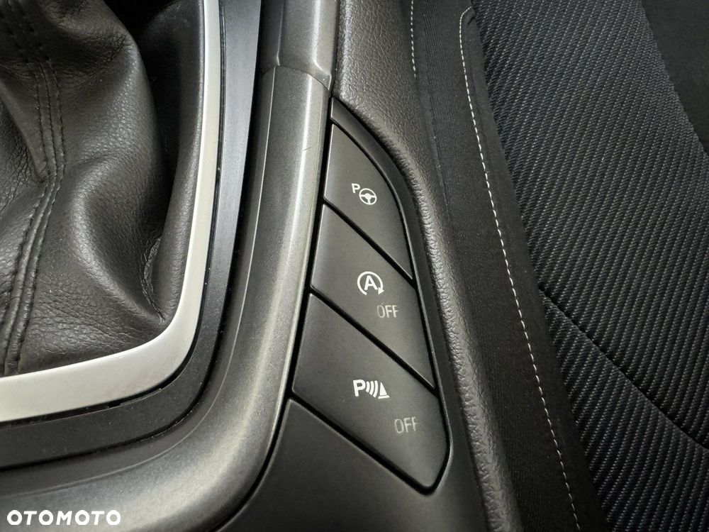 Ford Mondeo 2.0 TDCi Titanium PowerShift - 26