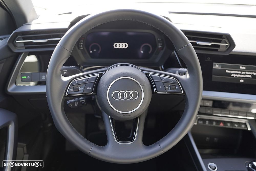 Audi A3 Sportback 30 TDI S line - 13