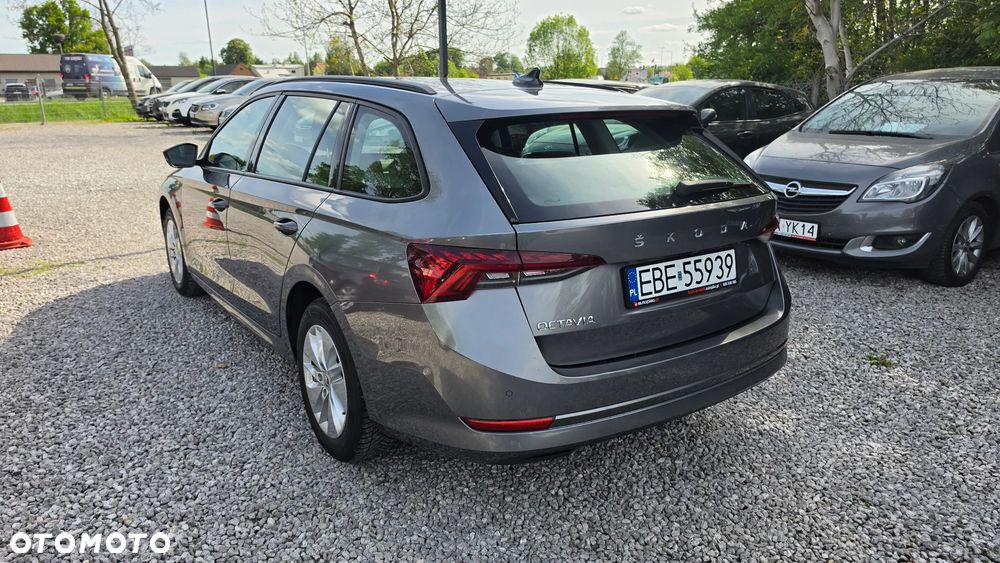 Skoda Octavia 2.0 TDI DSG Edition Plus - 5