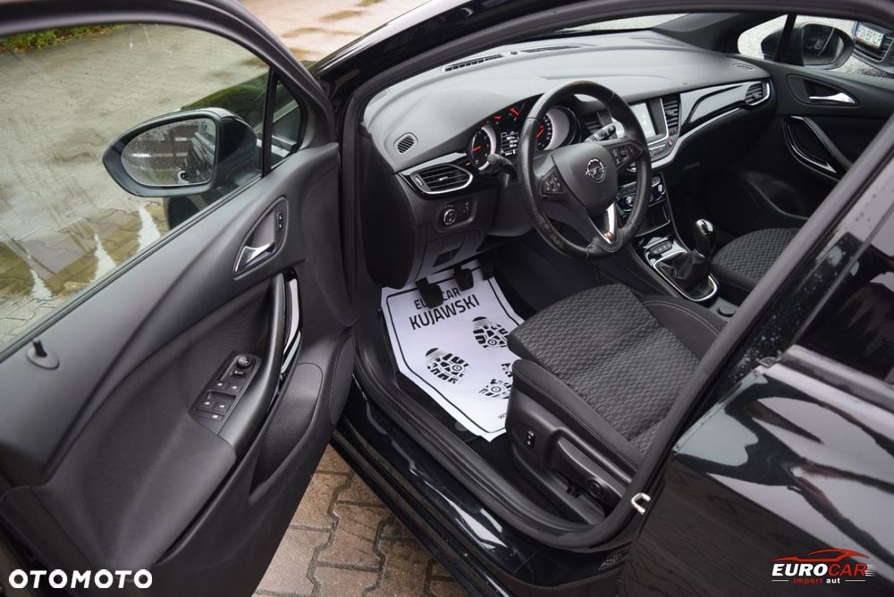 Opel Astra 1.4 T Dynamic - 11