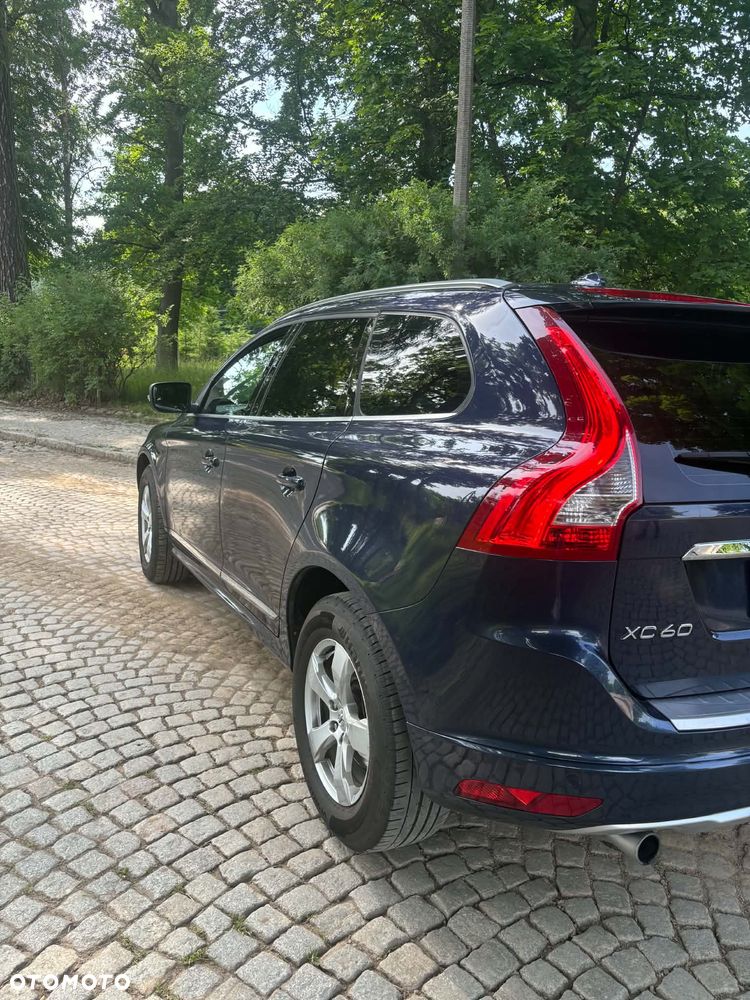 Volvo XC 60 D3 Base - 10