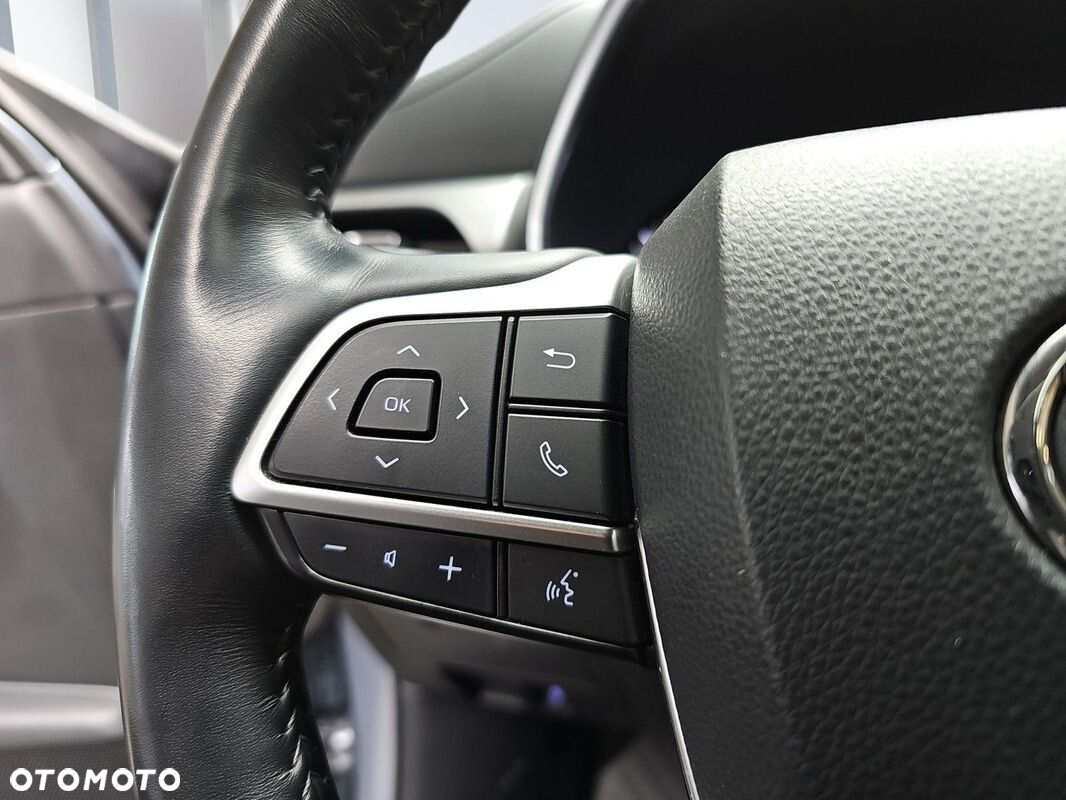 Toyota Highlander 2.5 Hybrid Executive - 22