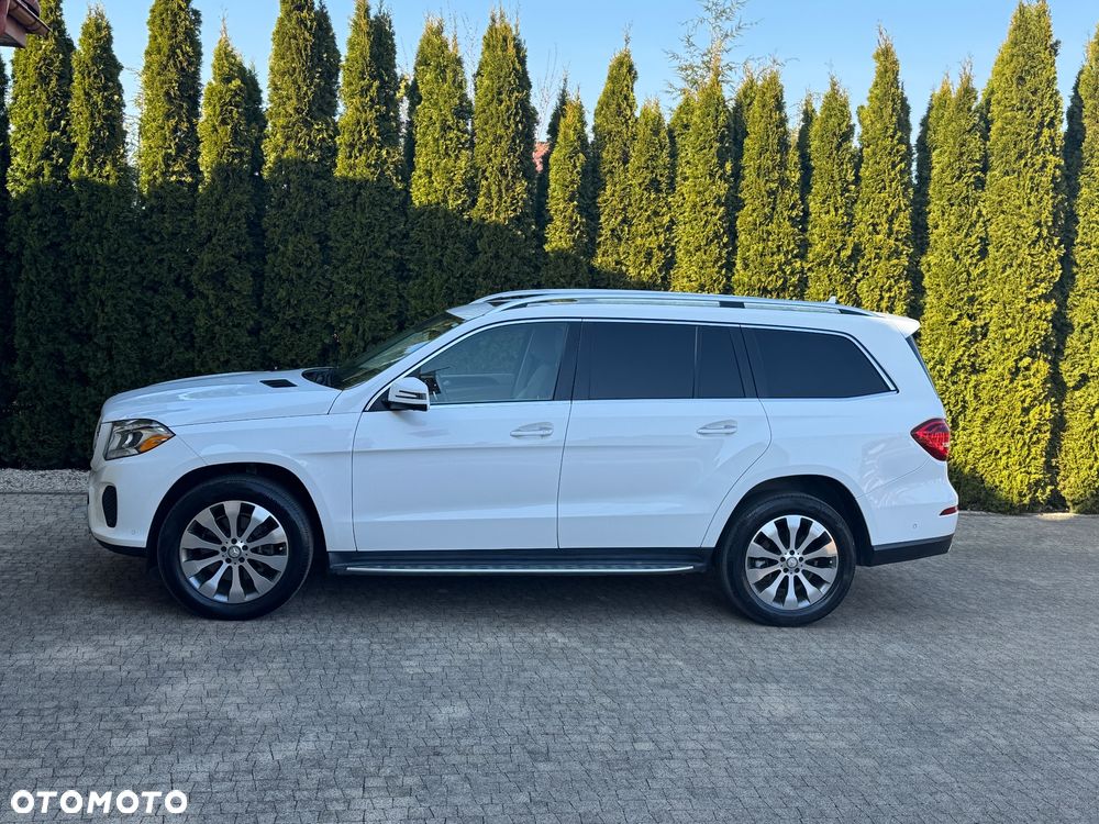 Mercedes-Benz GLS - 30