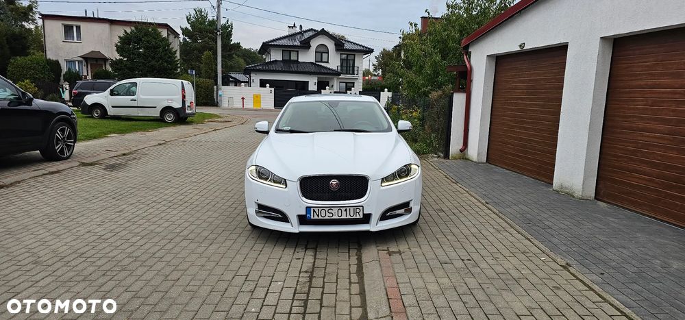 Jaguar XF 2.7 V6 D Premium Luxury - 2