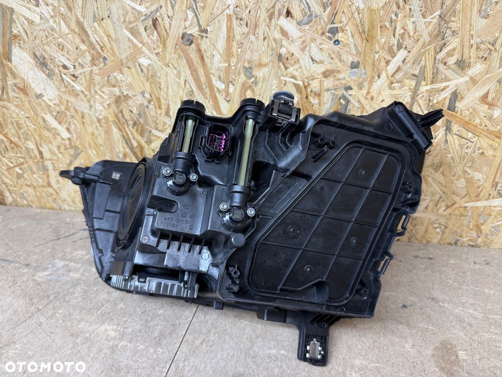 LAMPA PRZÓD PRAWA PRZEDNIA PRAWA AUDI Q3 II 83A LED 83A941012 - 2