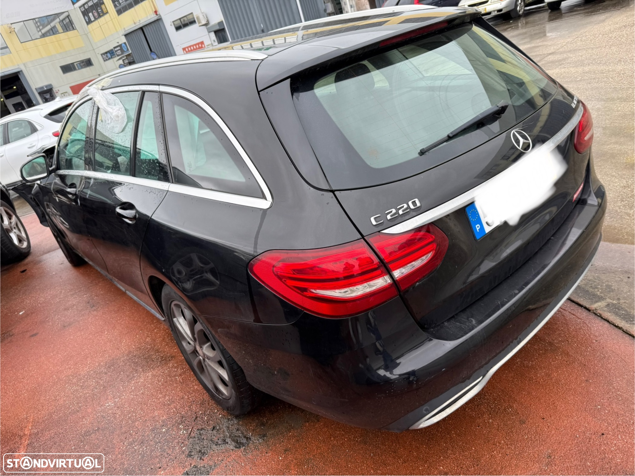 Mercedes Class C W205 de 2014 para peças - 3