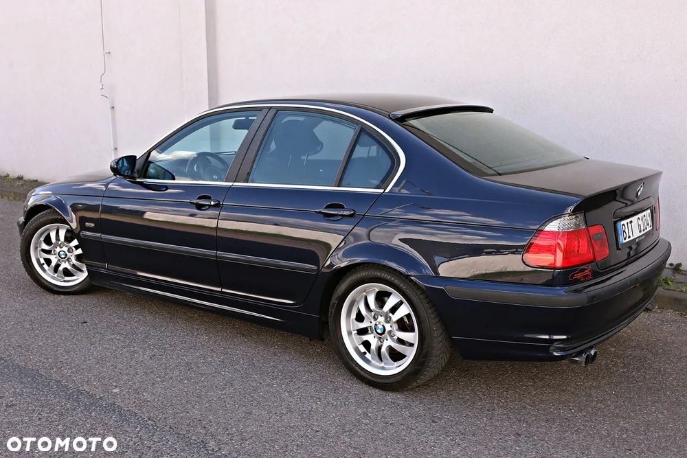 BMW Seria 3 320i - 20