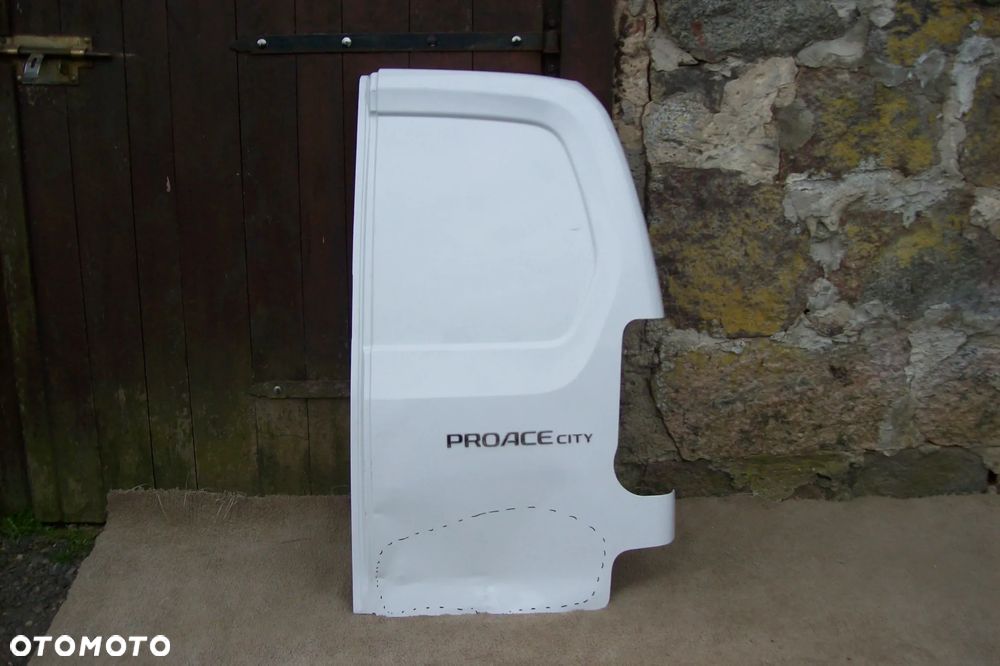 drzwi tylne prawe toyota proace - 1