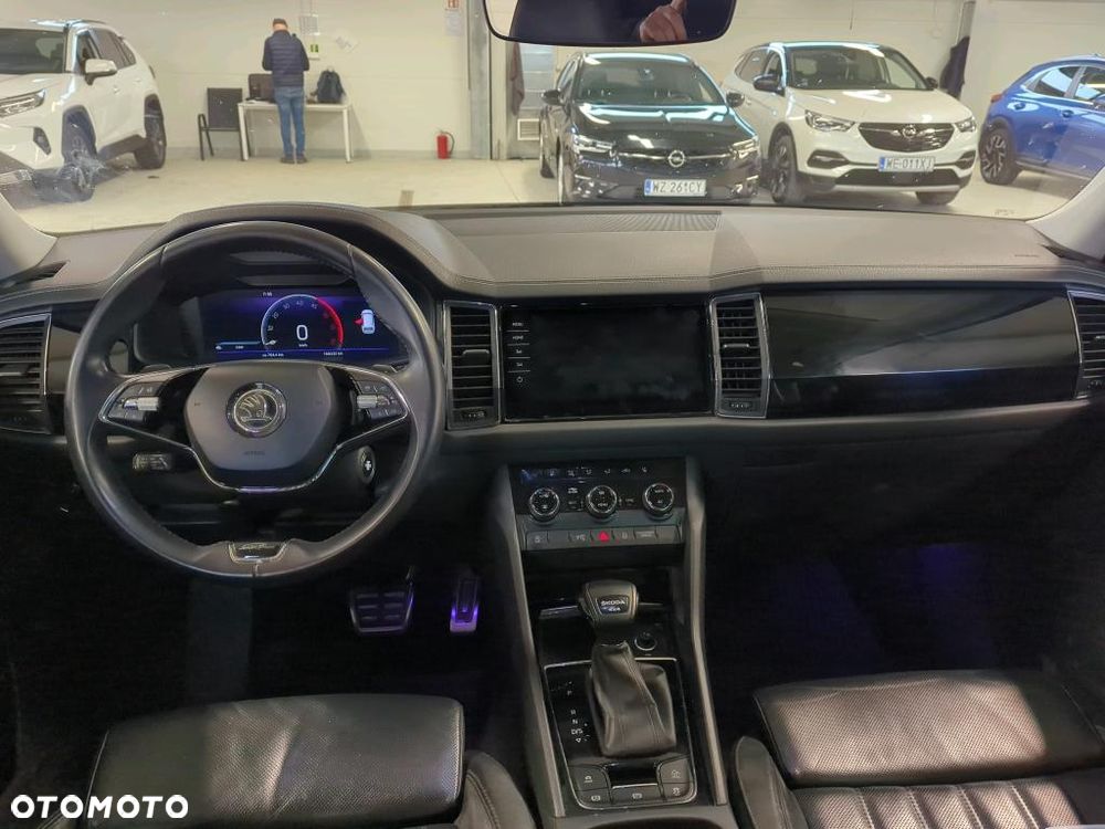 Skoda Kodiaq 2.0 TDI 4x4 L&K DSG - 6