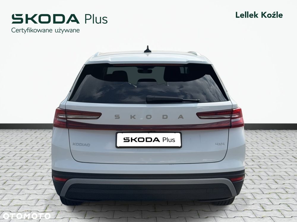 Skoda Kodiaq 2.0 TDI 4x4 Selection DSG - 6
