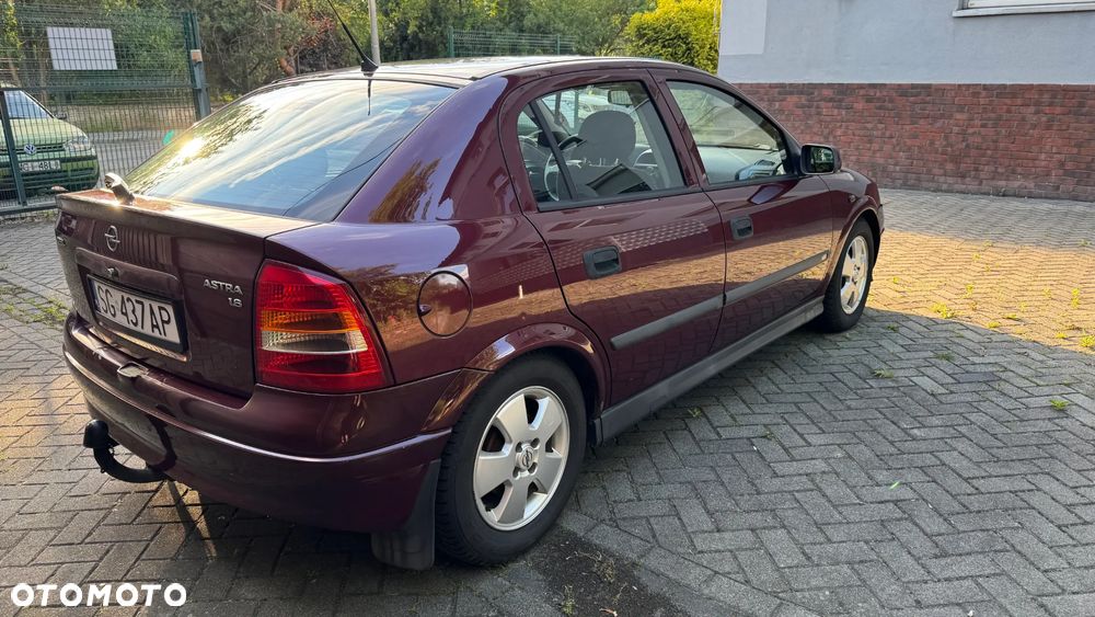 Opel Astra - 12