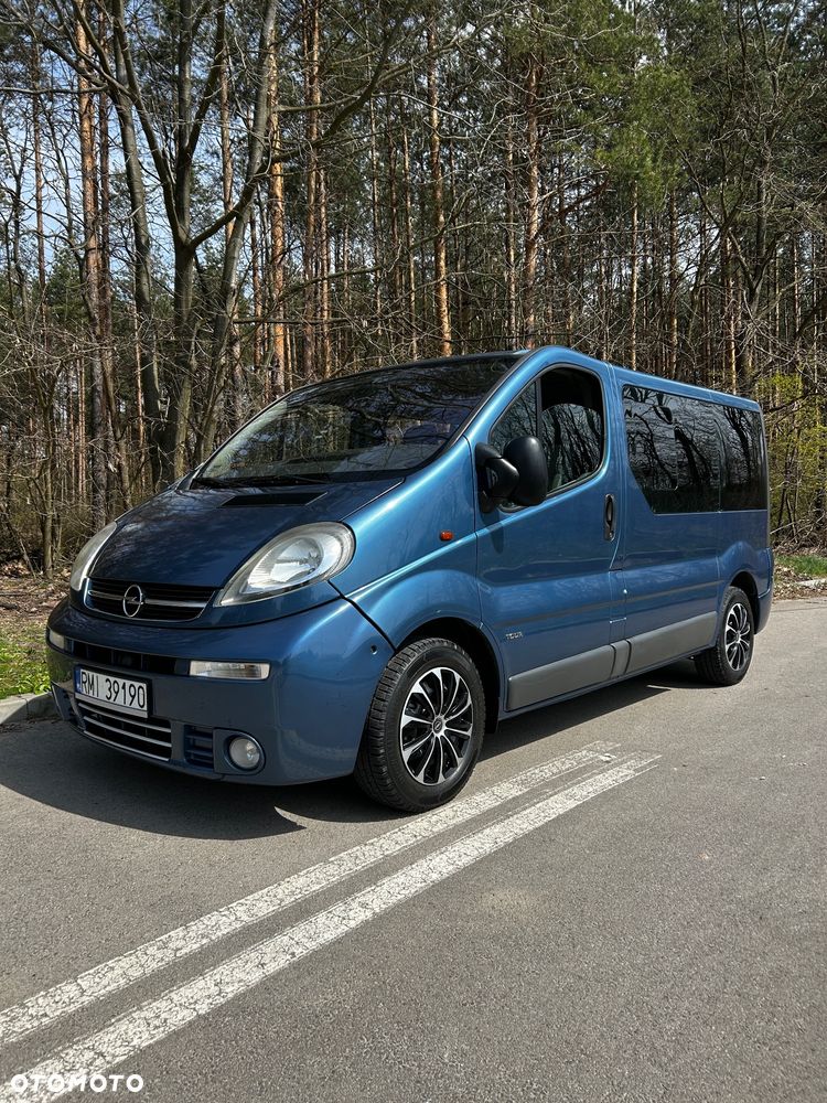 Opel Vivaro - 12