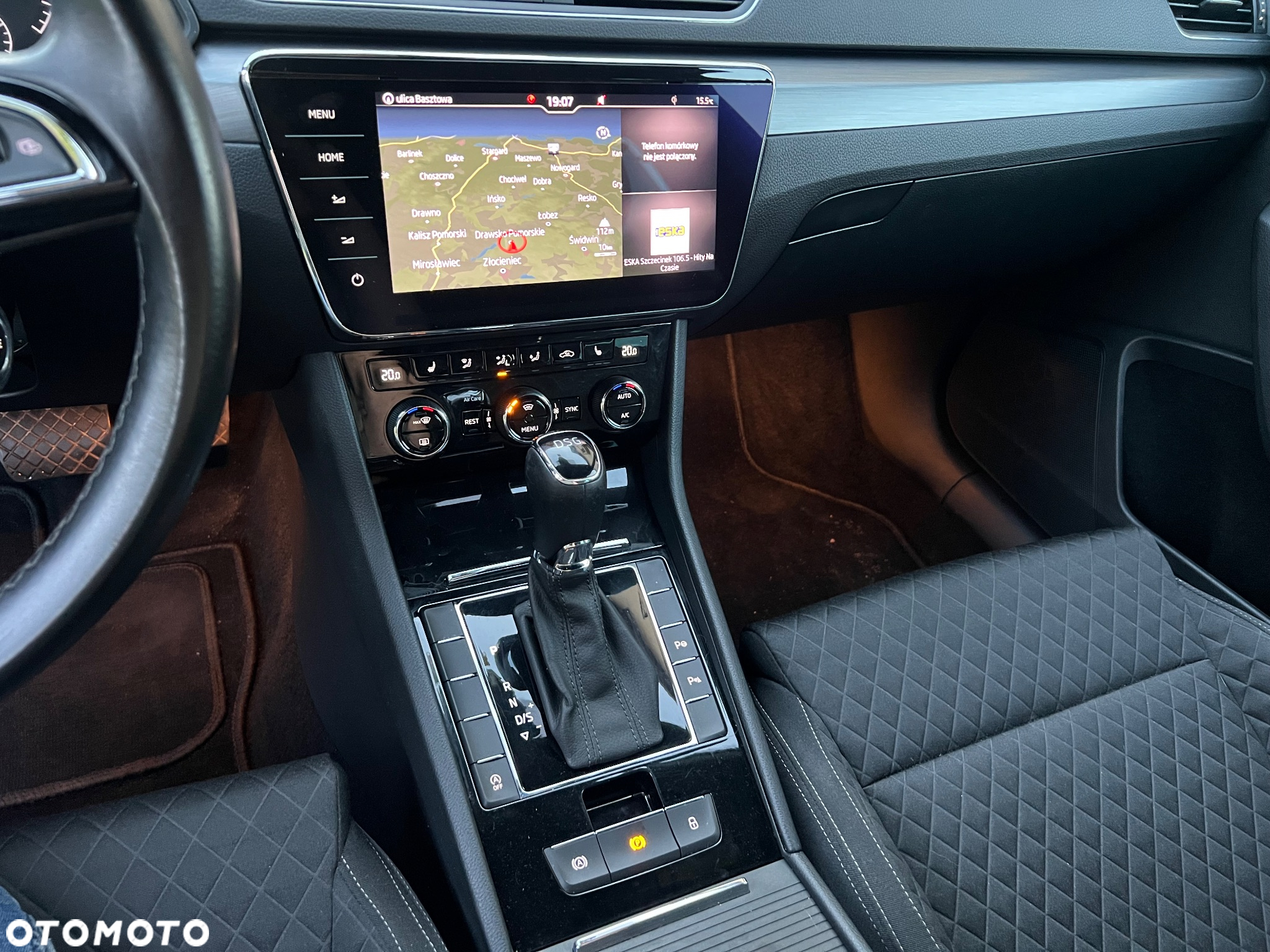 Skoda Superb 2.0 TDI Ambition DSG7 - 17