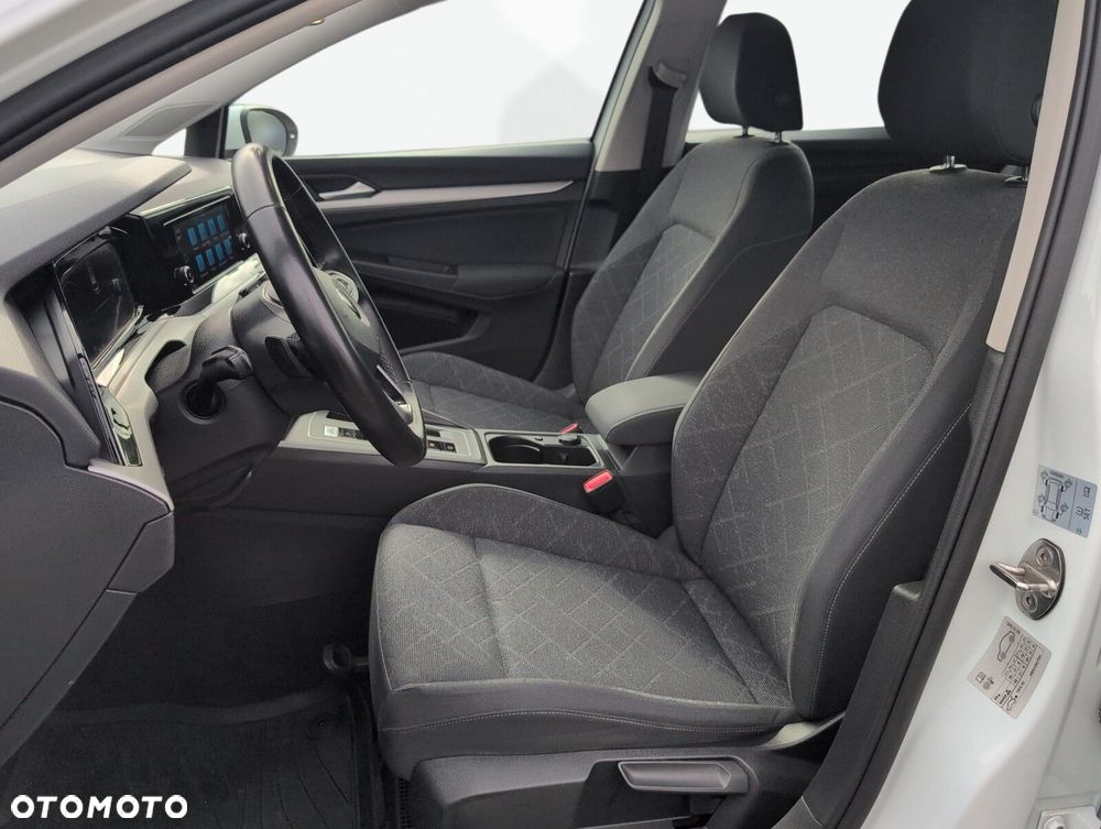 Volkswagen Golf Variant 1.0 eTSI Life DSG - 17