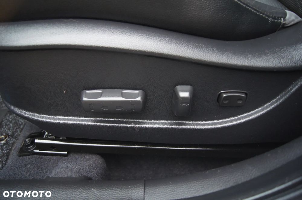 Hyundai i30 1.4 Premium - 24