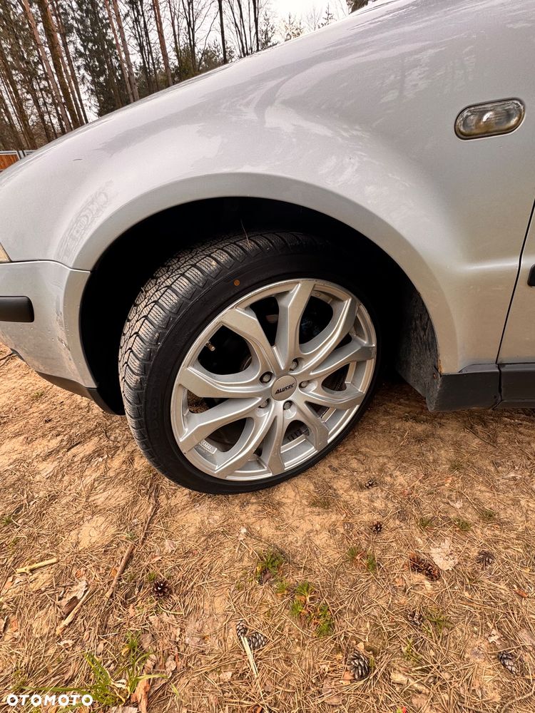 Volkswagen Passat 2.0 Basis - 8