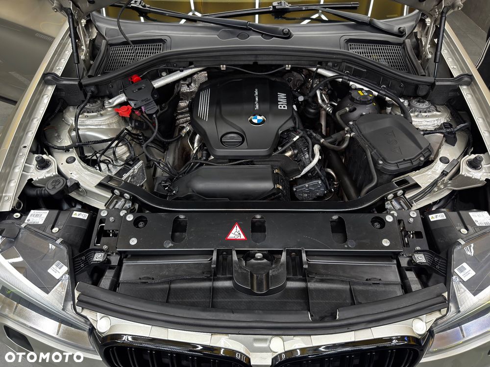 BMW X3 xDrive20d - 25