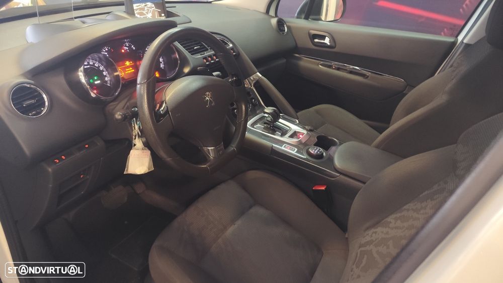 Peugeot 3008 2.0 HDi Hybrid4 - 8