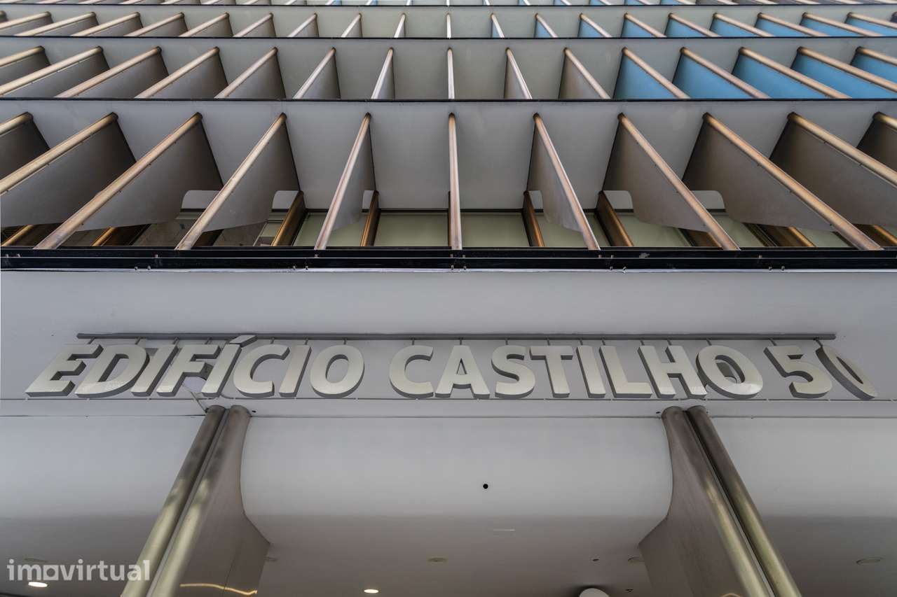 Espaço Comercial em Galeria Premium na Rua Mais Prestigiada de Lisboa, - Grande imagem: 3/12