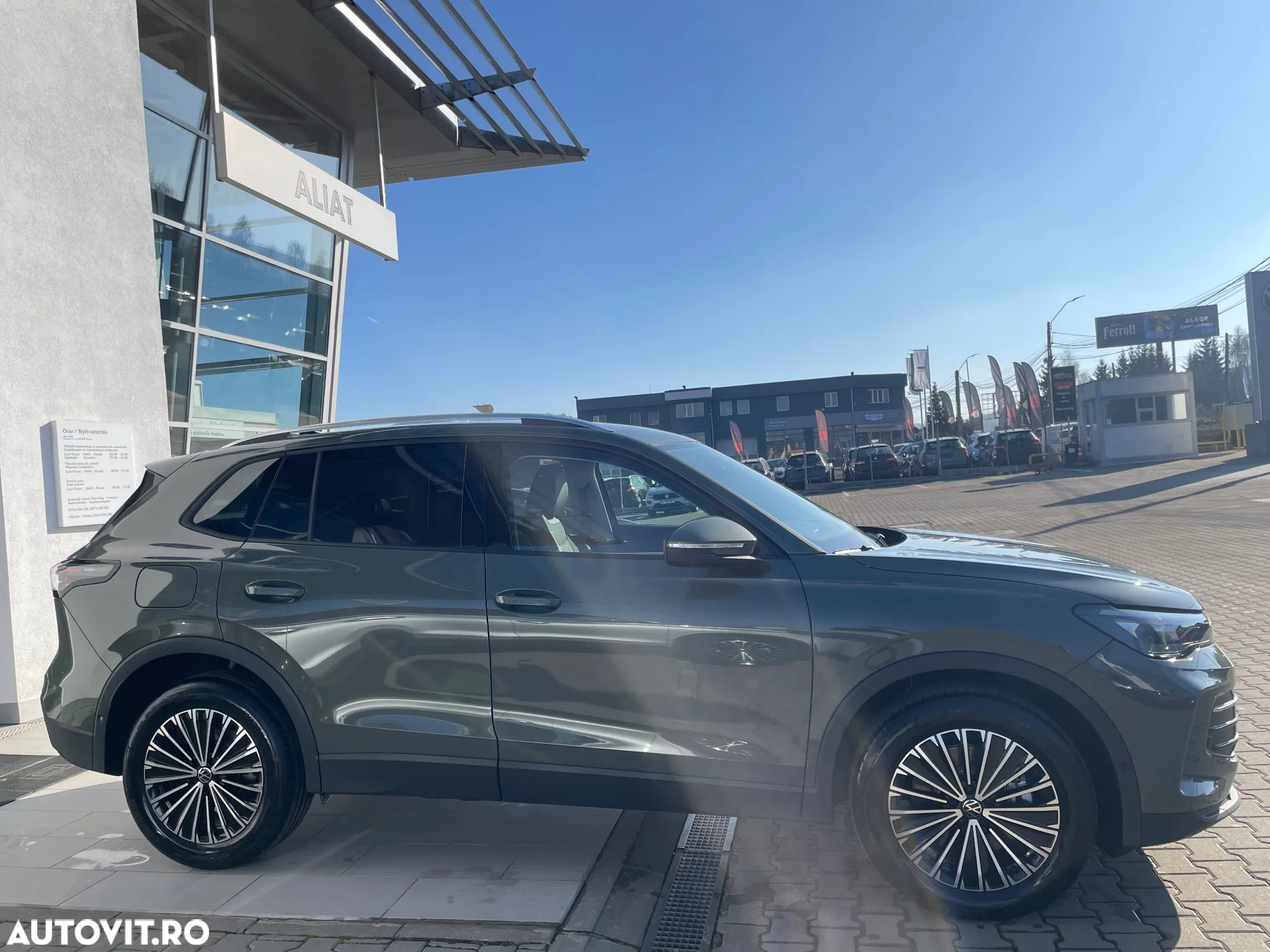 Volkswagen Tiguan 2.0 TDI DSG Life - 3