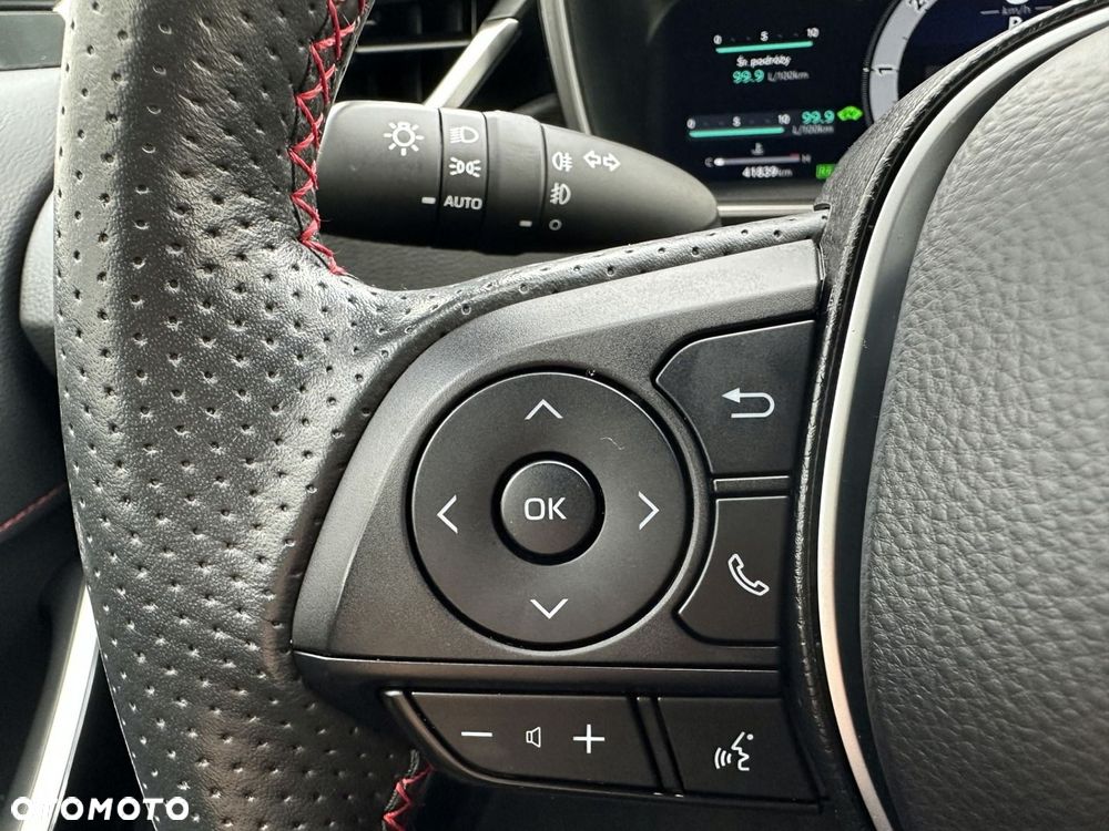 Toyota Corolla 1.8 Hybrid GR Sport Dynamic - 17