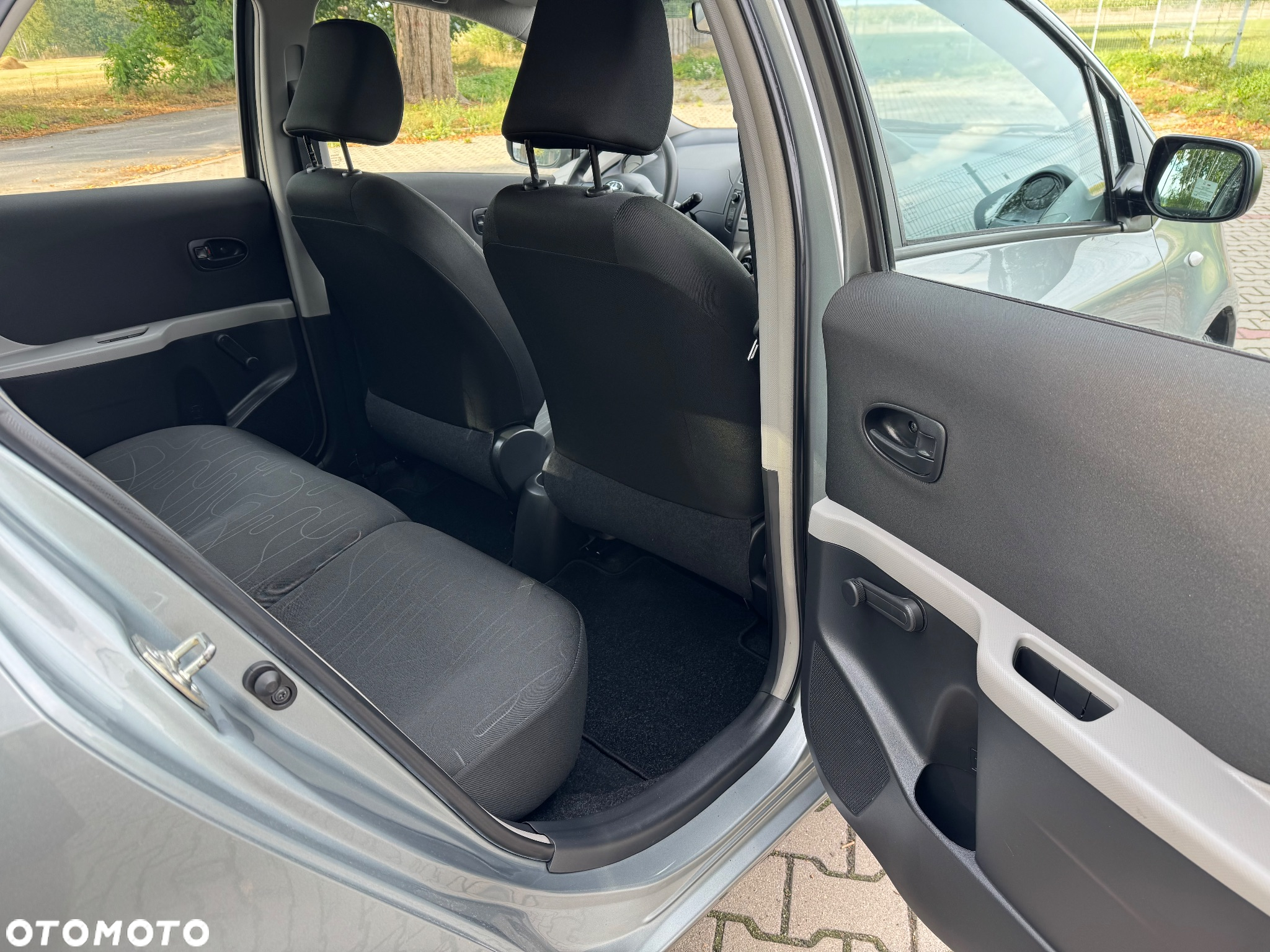 Toyota Yaris - 24