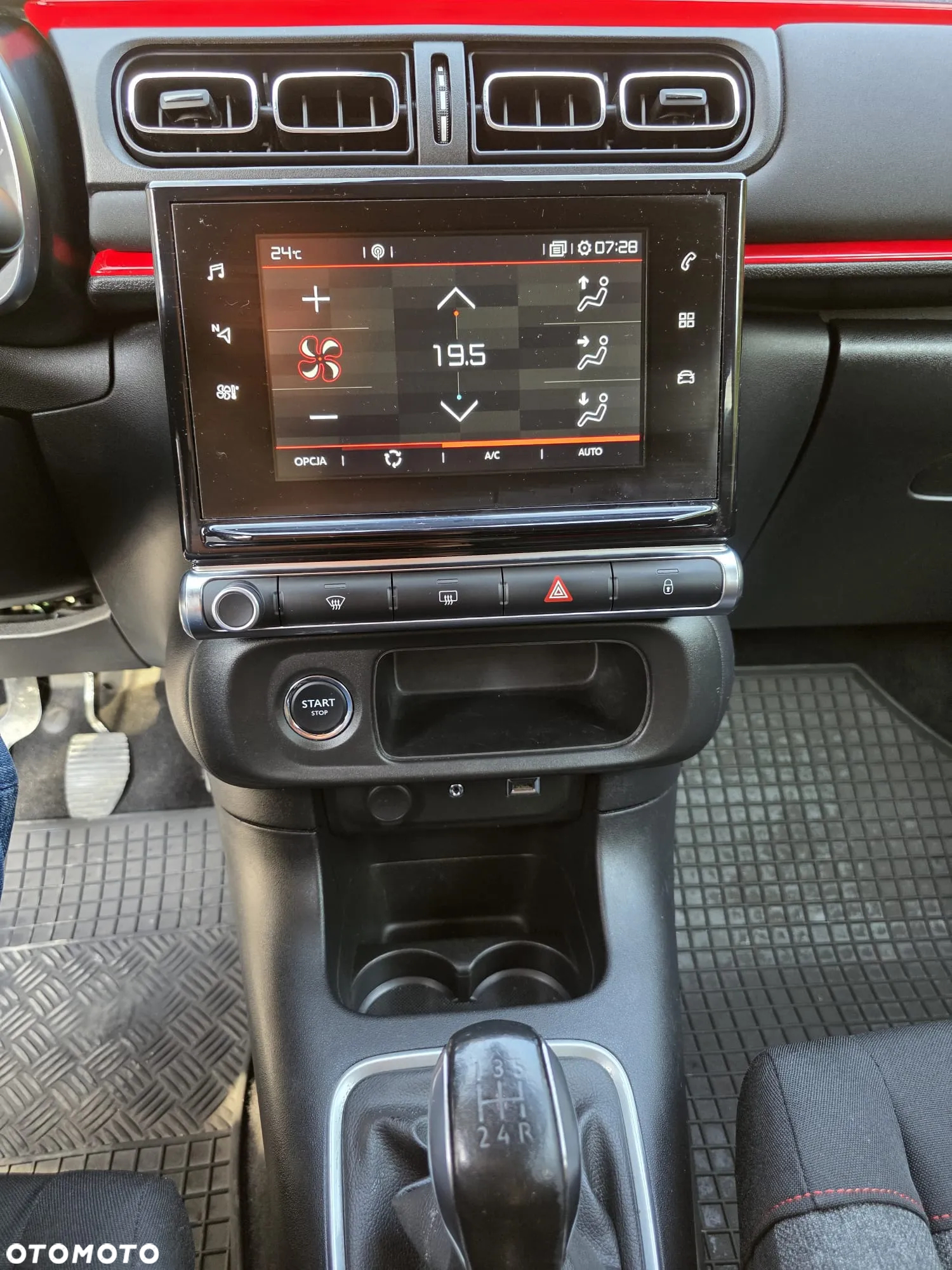 Citroën C3 1.2 PureTech Shine S&S - 19