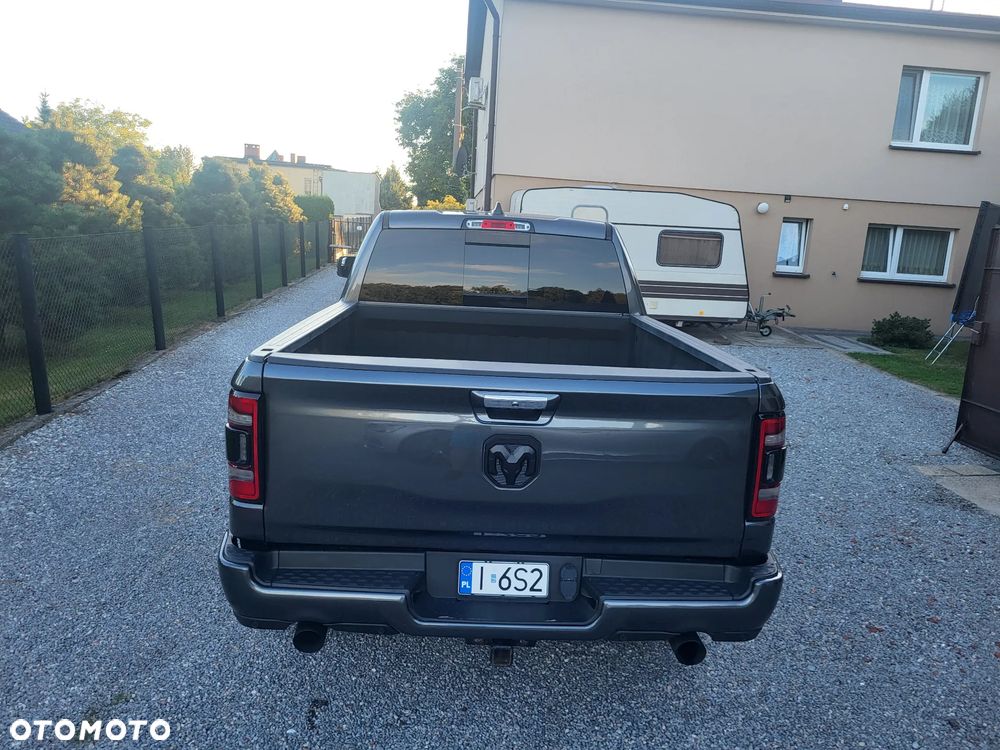 Dodge RAM 5.7 4x4 - 5