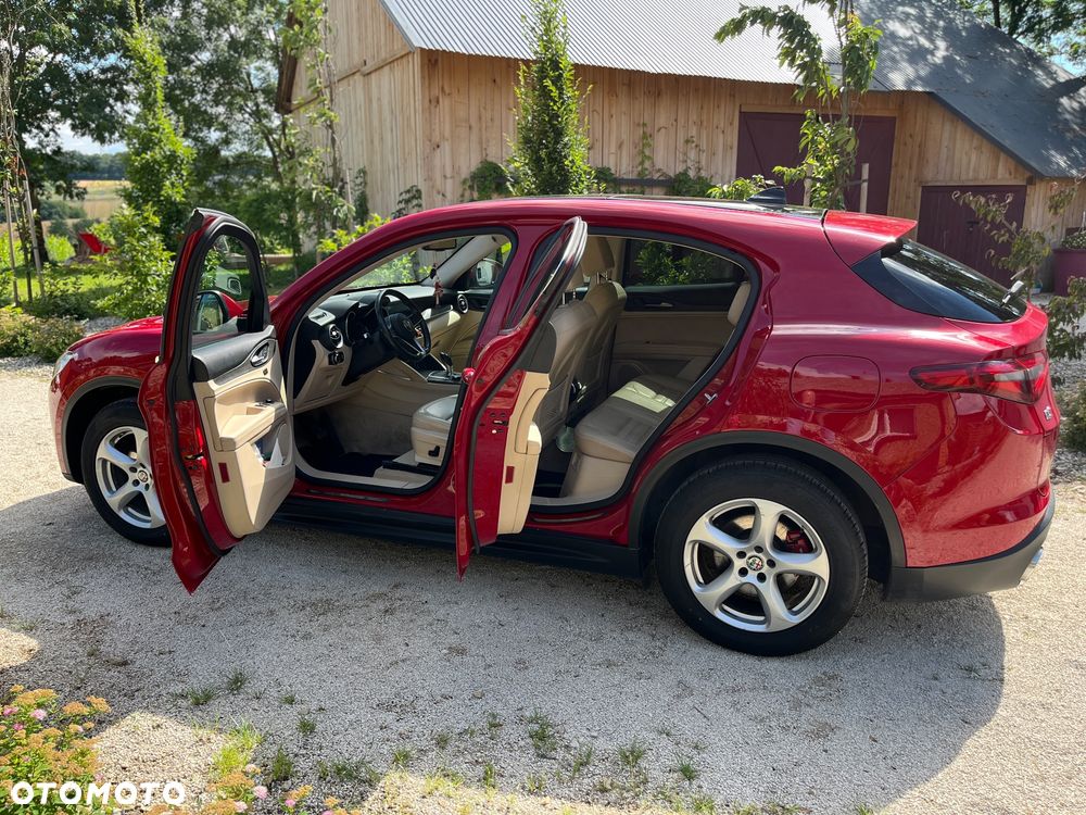 Alfa Romeo Stelvio 2.0 Turbo First Edition Q4 - 10