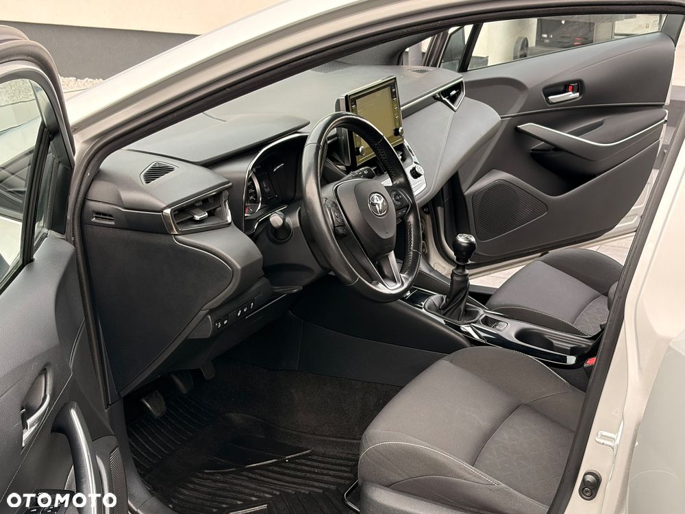 Toyota Corolla 1.2 Turbo - 11