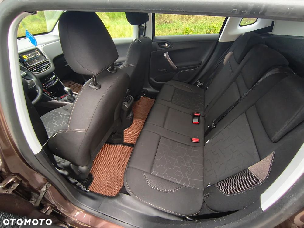 Peugeot 2008 PureTech 82 Style - 14