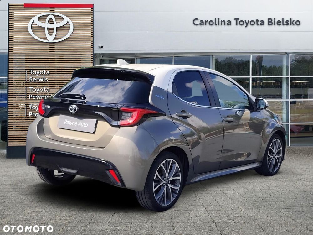 Toyota Yaris 1.5 Selection Elegant CVT - 24