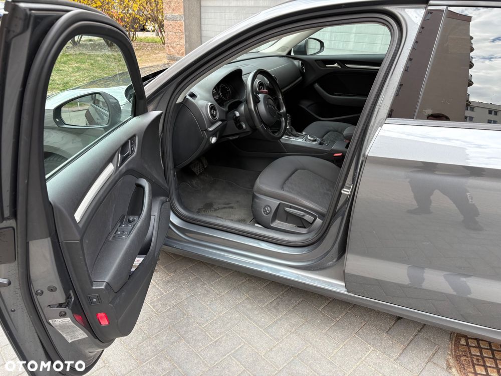 Audi A3 Limousine 1.6 TDI S tronic - 12