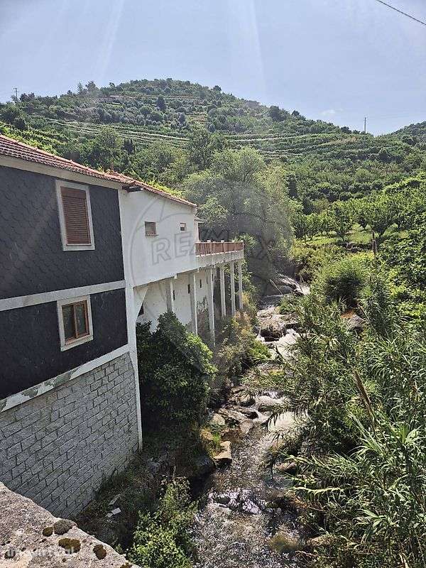 Moradia T4 para venda - Grande imagem: 2/28