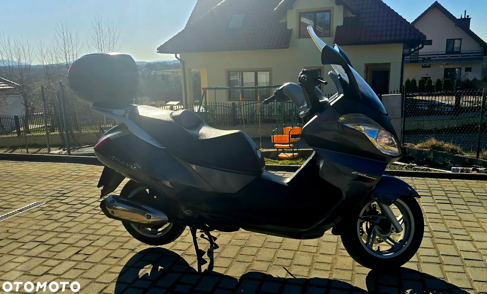 Aprilia Atlantic - 3