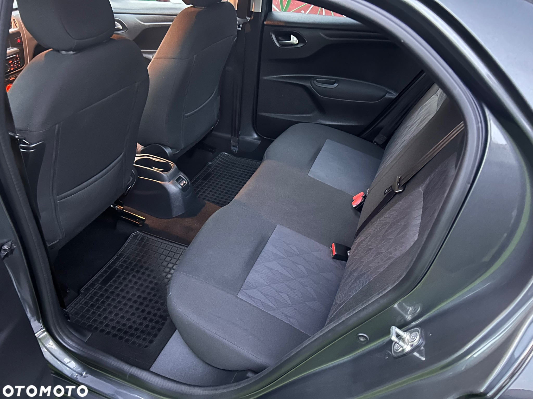 Citroën C-Elysée - 2