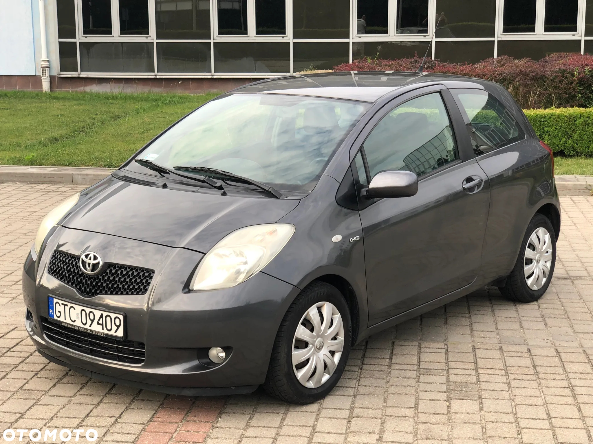 Toyota Yaris - 5
