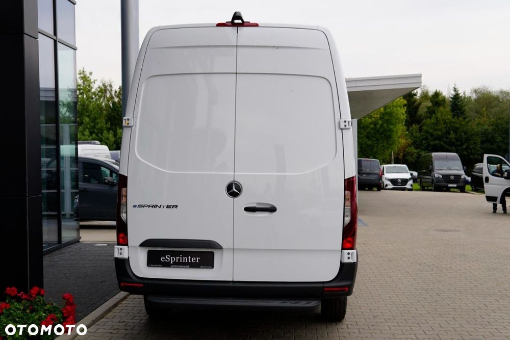 Mercedes-Benz eSprinter - 7
