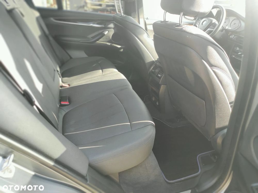 BMW X5 - 12
