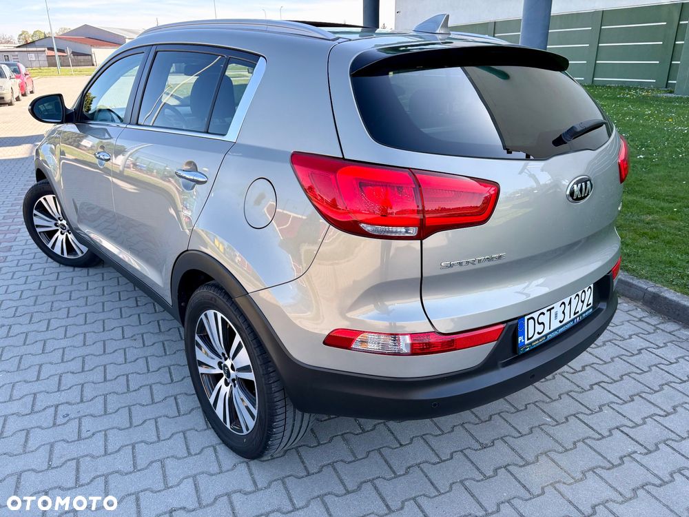 Kia Sportage 2.0 CRDI 184 AWD Platinum Edition - 4