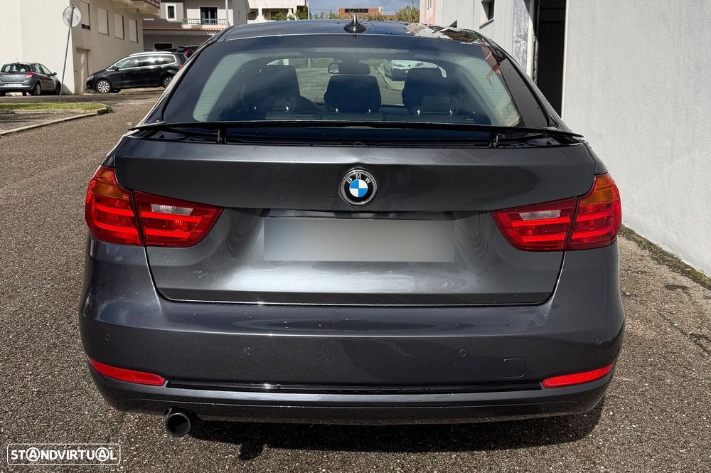 BMW 318 Gran Turismo d Sport Line - 6