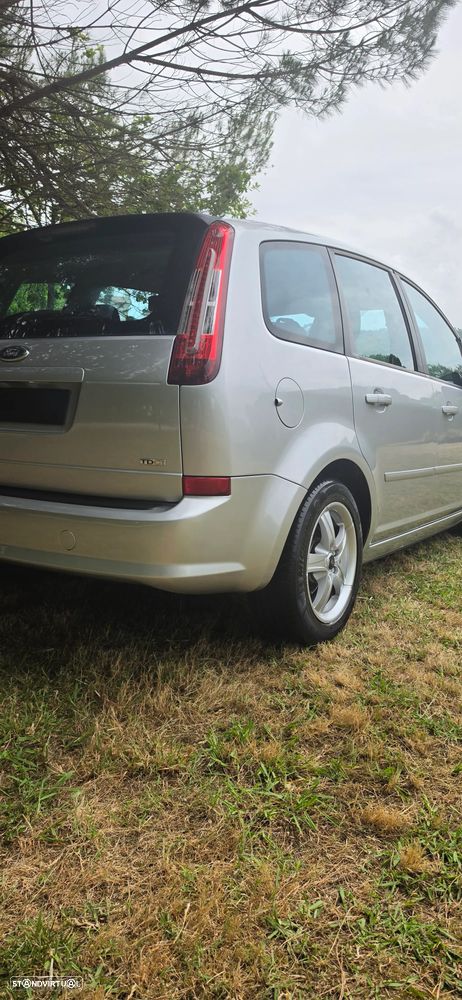 Ford C-Max 1.6 TDCi Titanium - 4