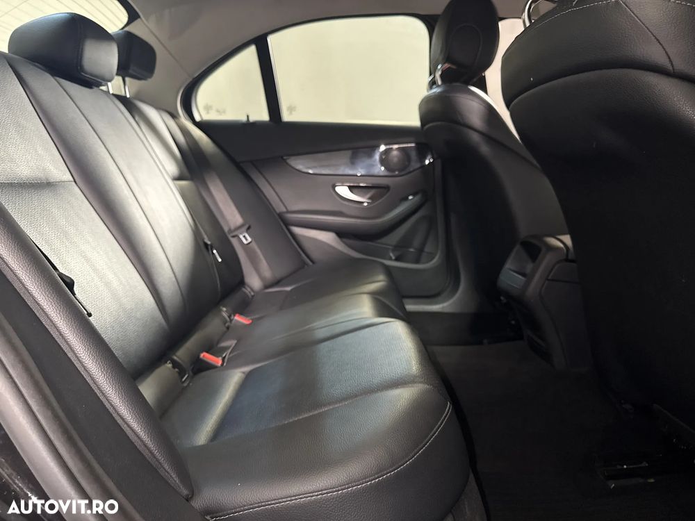 Mercedes-Benz C 220 d 9G-TRONIC - 13