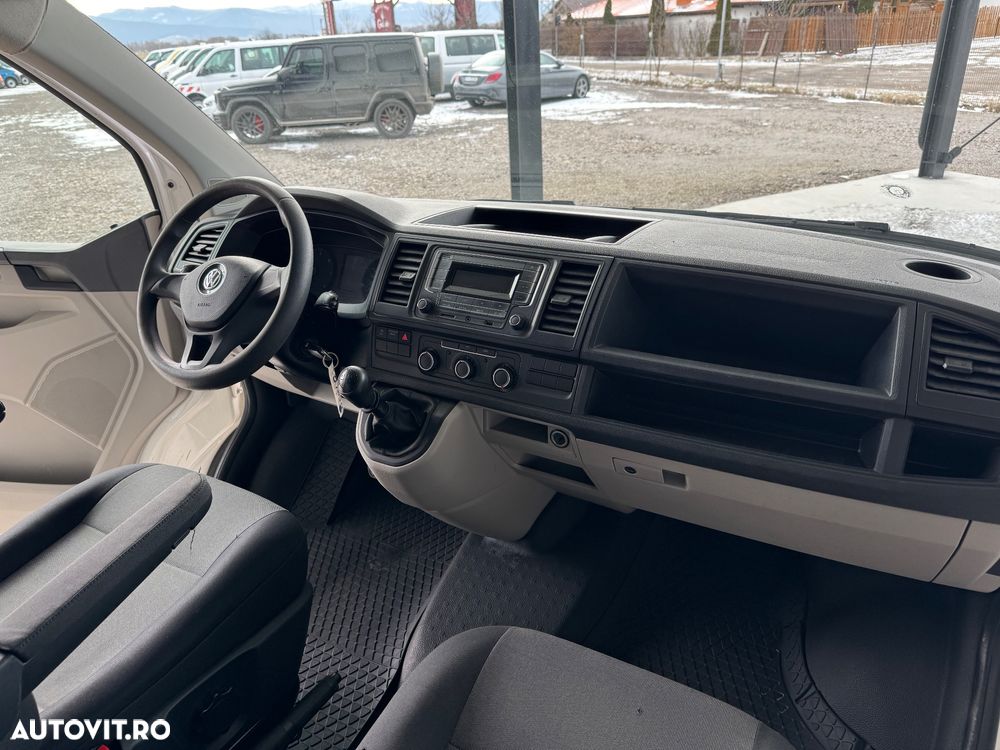 Volkswagen Transporter - 16