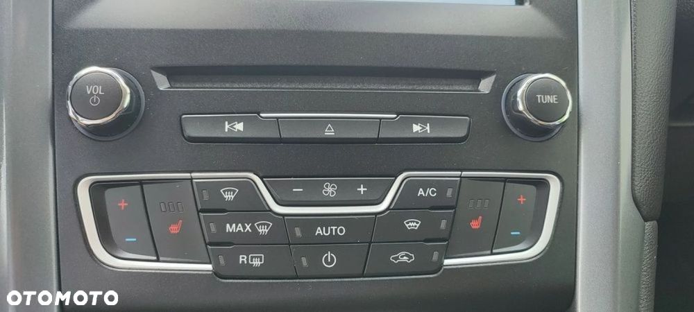 Ford Mondeo - 20