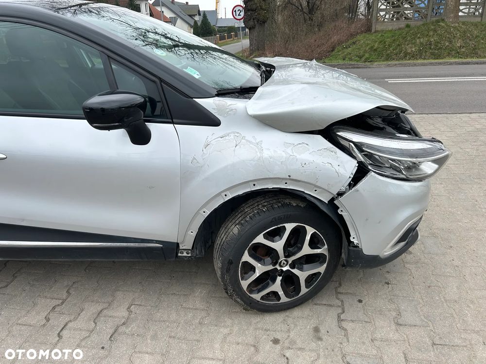 Renault Captur - 36