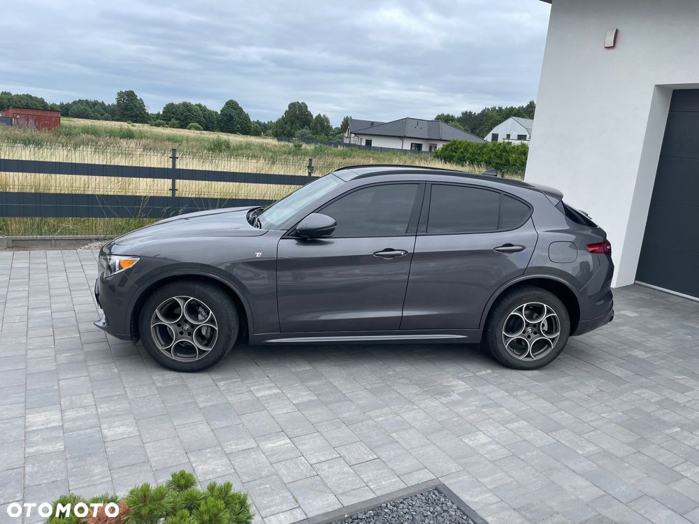 Alfa Romeo Stelvio 2.0 Turbo TI Q4 - 8